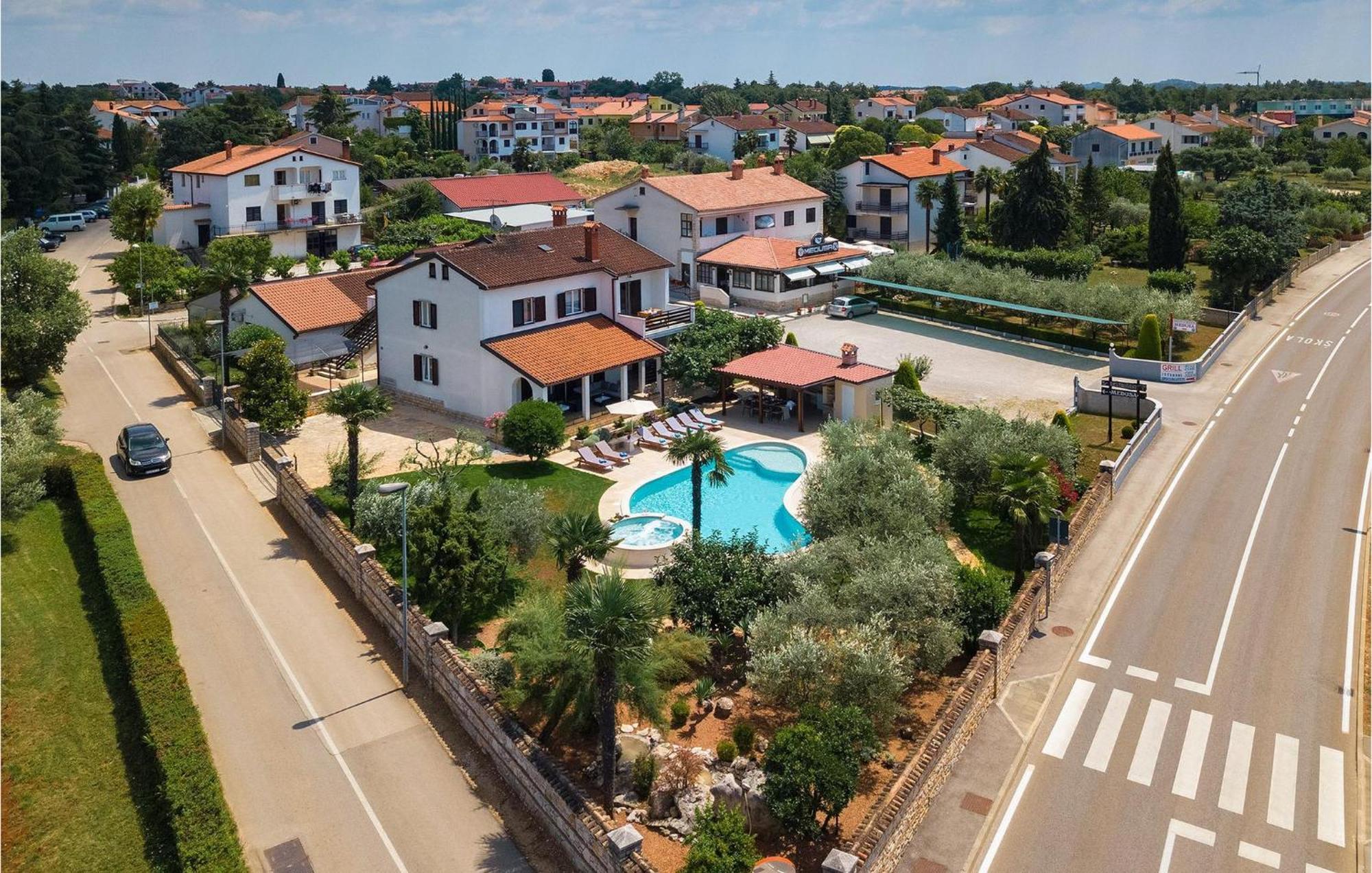 Villa David Пореч Екстер'єр фото